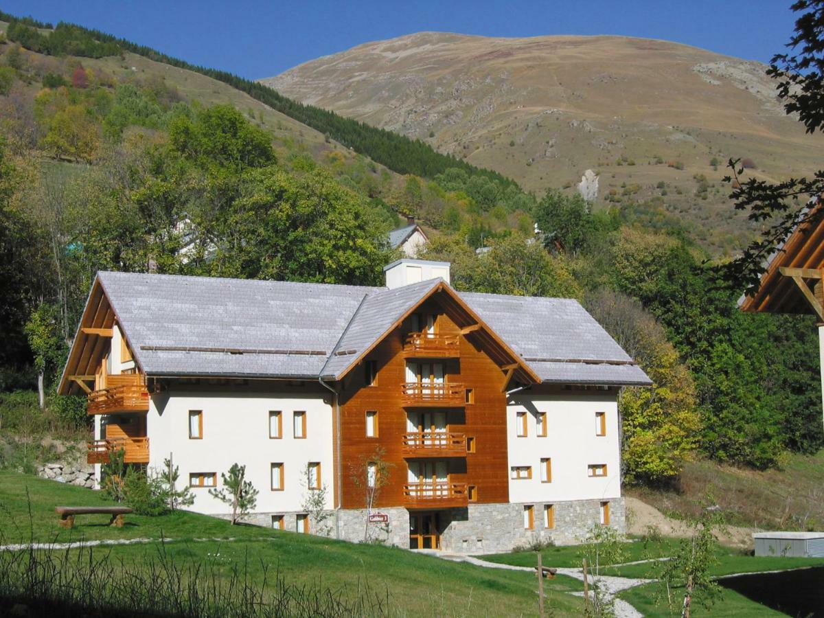 Lagrange Vacances Chalets Du Galibier Valloire Esterno foto
