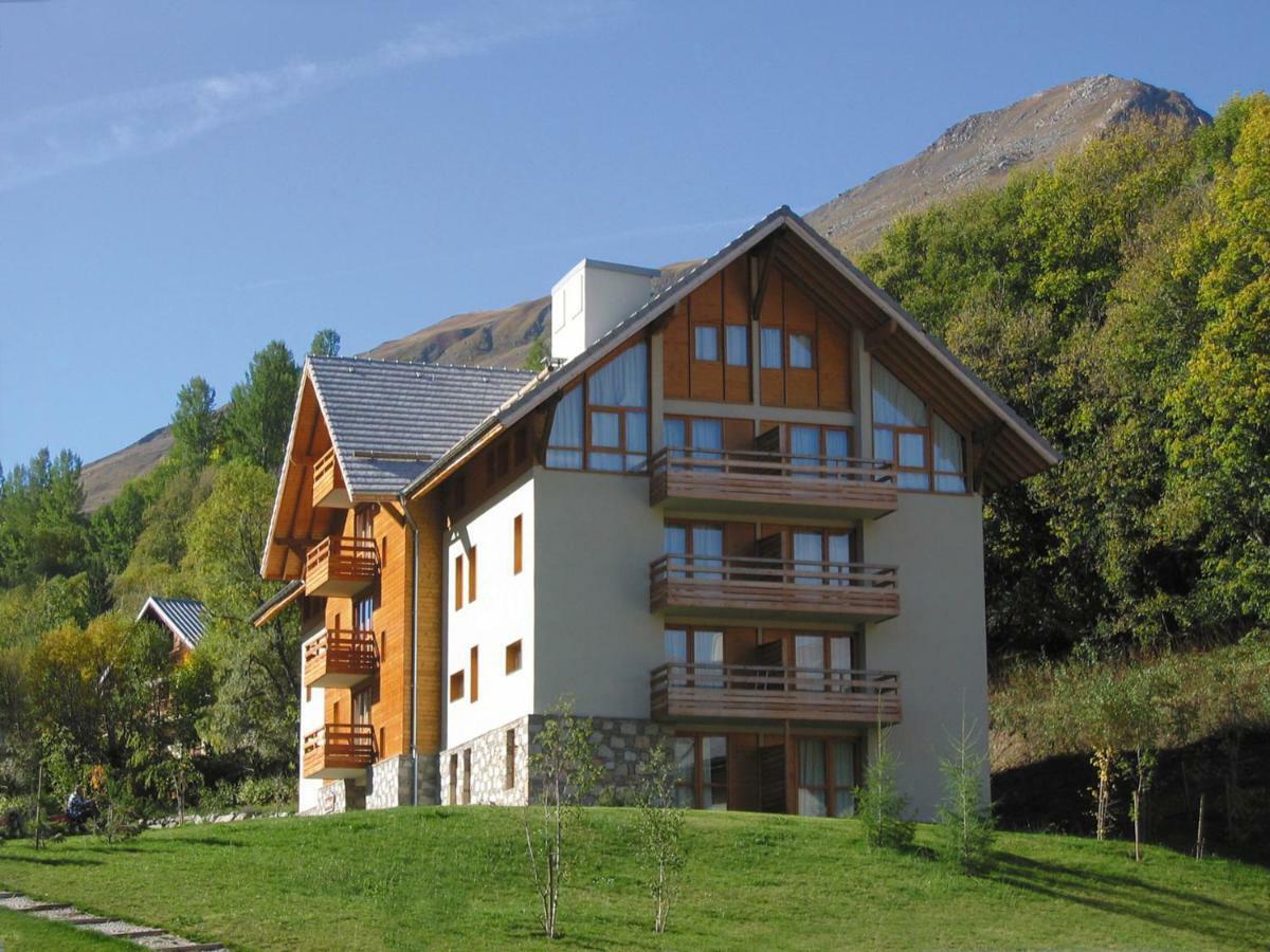 Lagrange Vacances Chalets Du Galibier Valloire Esterno foto